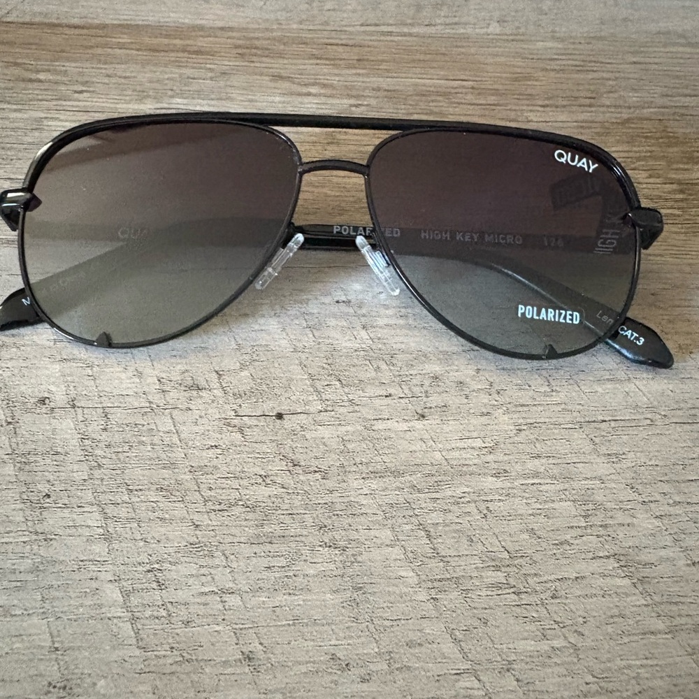 Quay Australia Black Aviator Polarized Sunglasses
